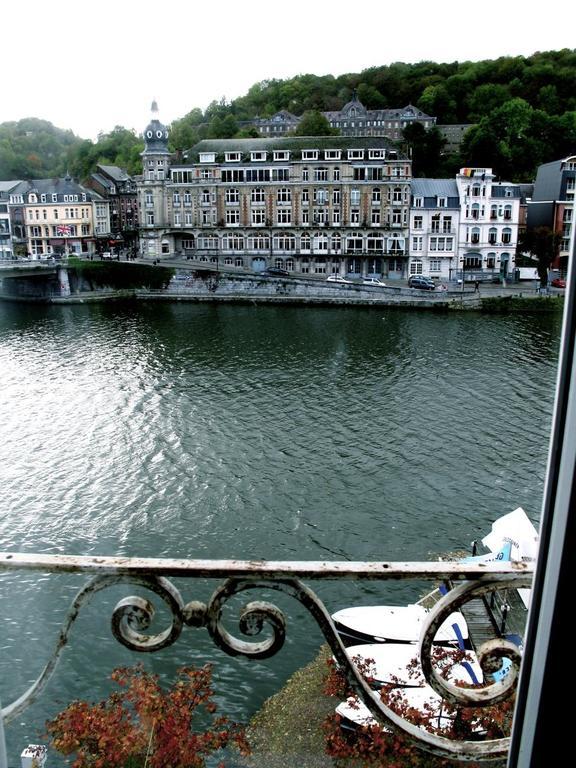 Villa La Petite Lili Dinant Exterior foto