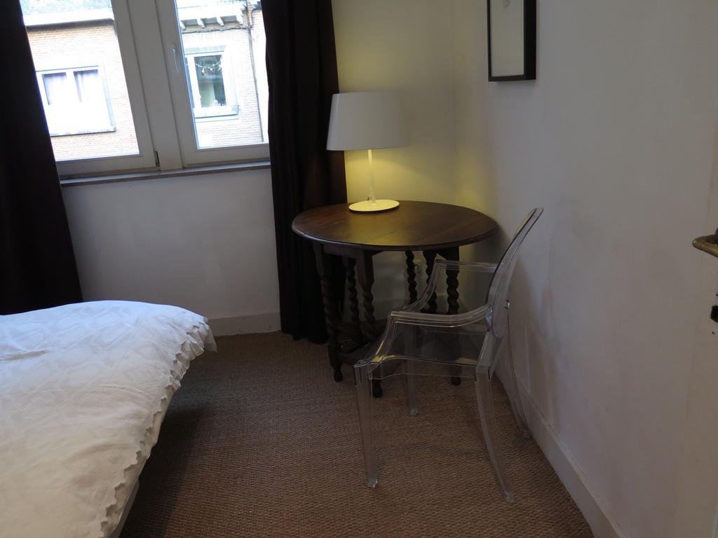 Villa La Petite Lili Dinant Habitación foto